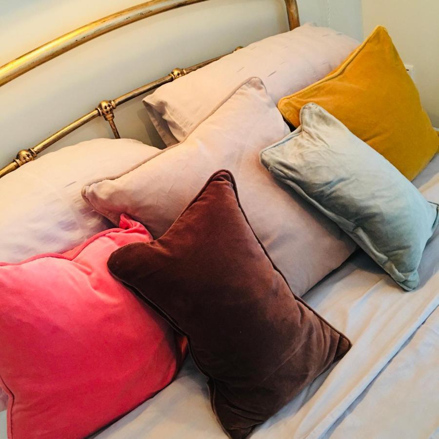The Art Attic A Stylish Boutique Apartment 빌스웰즈 외부 사진