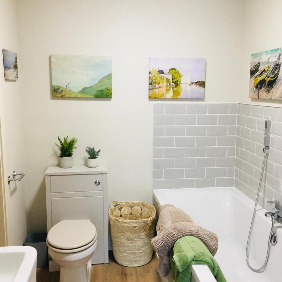 The Art Attic A Stylish Boutique Apartment 빌스웰즈 외부 사진