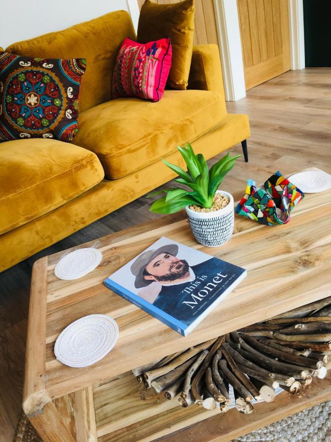 The Art Attic A Stylish Boutique Apartment 빌스웰즈 외부 사진