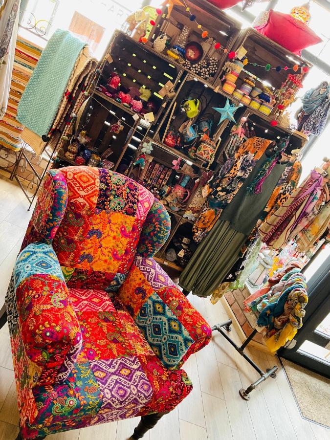The Art Attic A Stylish Boutique Apartment 빌스웰즈 외부 사진